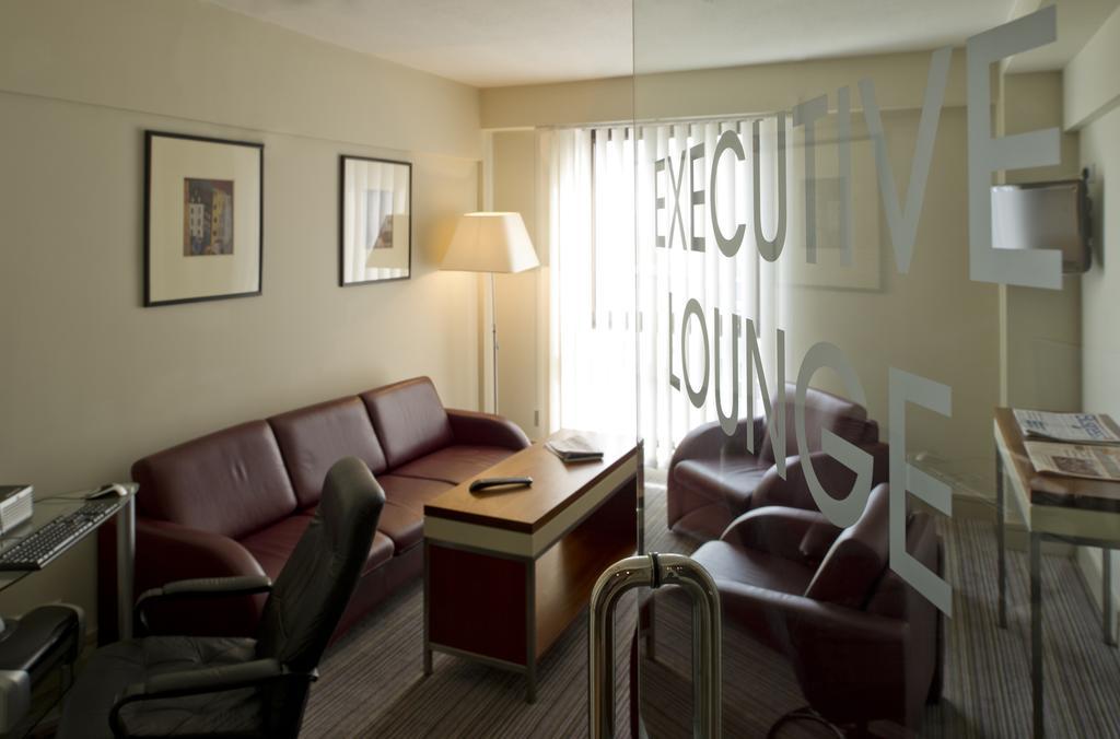 Clarion Croydon Park Hotel מראה חיצוני תמונה